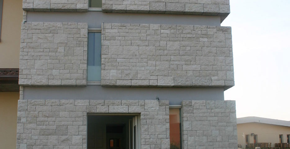 Botticino - Fassade des Design